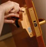 Locksmith Key Store Windsor Heights, IA 515-298-7925 - new-locks-installation