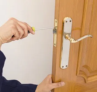 Locksmith Key Store Windsor Heights, IA 515-298-7925 - unlock-service